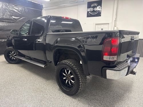 2013 GMC Sierra 1500 SLT Crew Cab Lower Image 1