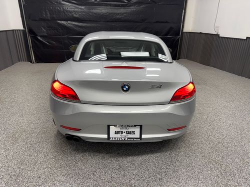 2012 BMW Z4 sDrive28i Lower Image 2