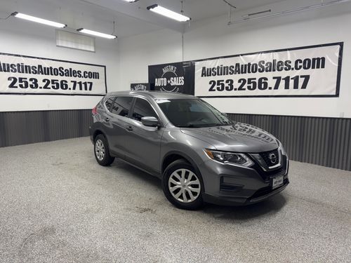 10757 - 2017 Nissan Rogue S Crossover