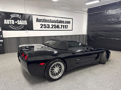 2003 Chevrolet Corvette Base Lower Image 3