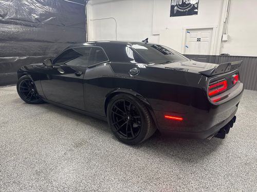 2016 Dodge Challenger R/T Lower Image 1