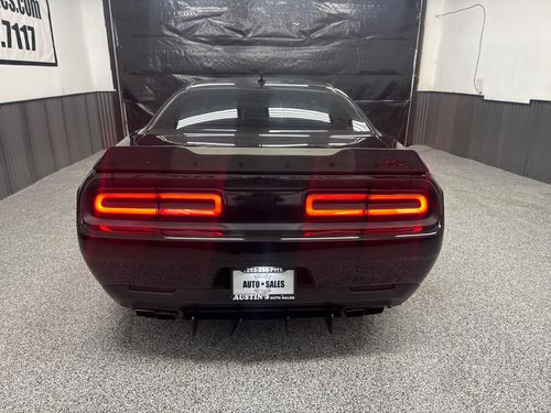 2016 Dodge Challenger R/T Lower Image 2