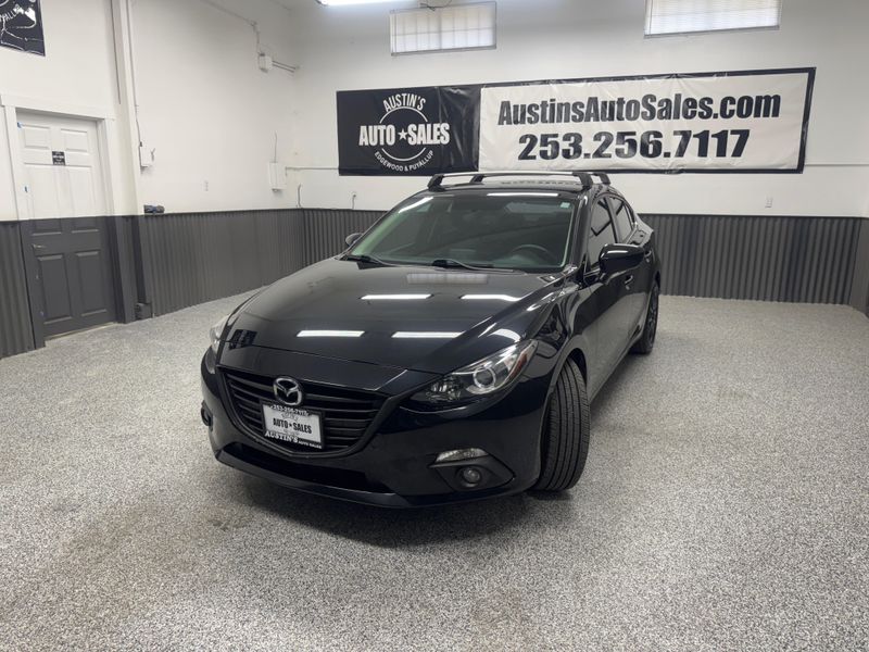 2015 Mazda Mazda3 Touring photo 2