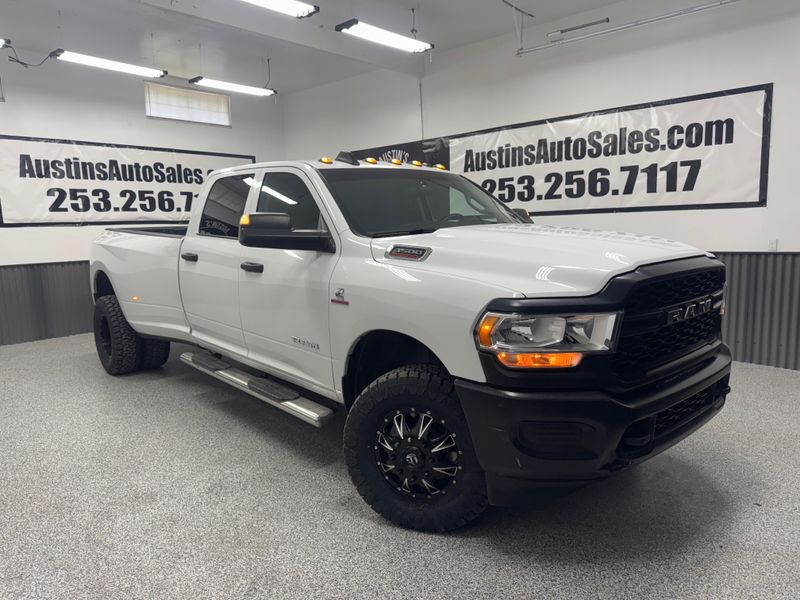 2019 Ram 3500 Tradesman Crew Cab Upper Image 1