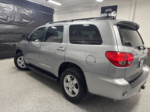 2013 Toyota Sequoia SR5 Lower Image 1