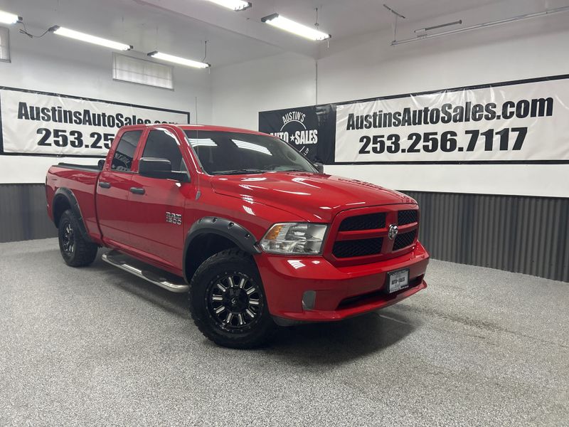 2013 Ram 1500 Express Quad Cab Upper Image 1