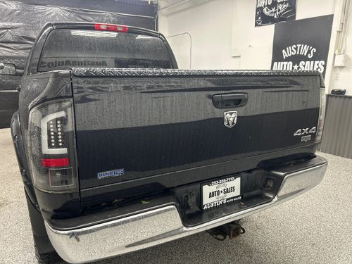 2009 Dodge Ram 2500 Laramie Lower Image 3