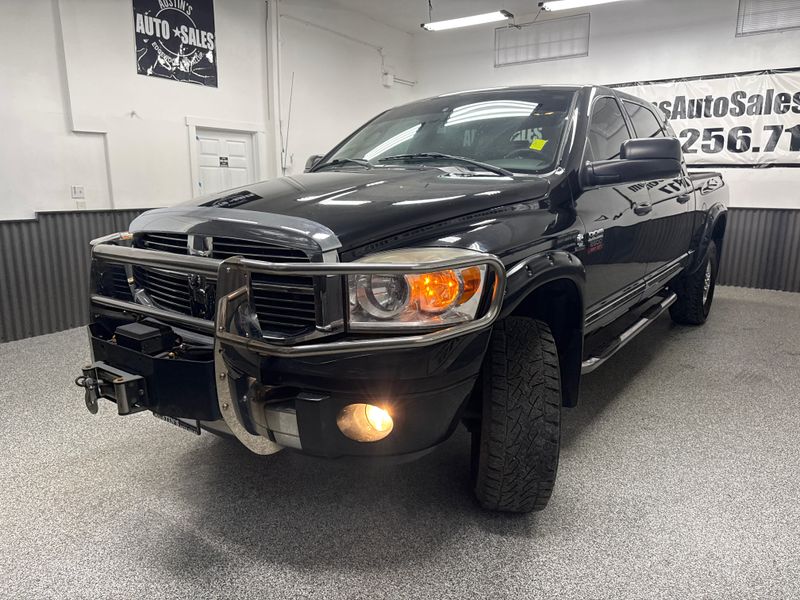 2009 Dodge Ram 2500 Laramie Mega Cab Upper Image 2