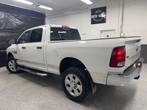 2014 Ram 2500 SLT Crew Cab Lower Image 1