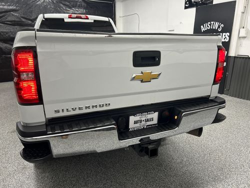 2016 Chevrolet Silverado 2500HD Work Truck Crew Cab Lower Image 2