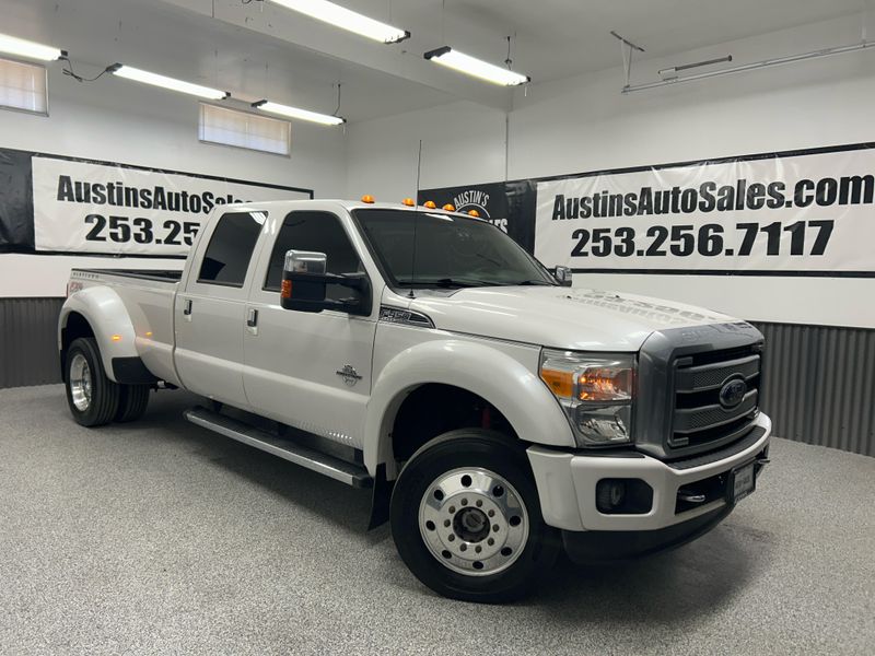 2016 Ford F-450 Super Duty Platinum Crew Cab Upper Image 1