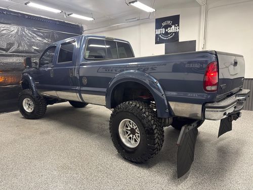 2004 Ford F-350 Super Duty Lariat Crew Cab Lower Image 1