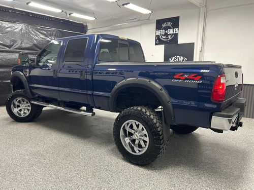 2008 Ford F-250 Super Duty Lariat Crew Cab Lower Image 1