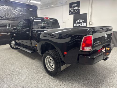 2014 Ram 3500 Laramie Limited Crew Cab Lower Image 1
