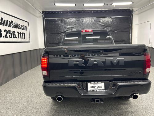 2018 Ram 1500 Sport Crew Cab Lower Image 2