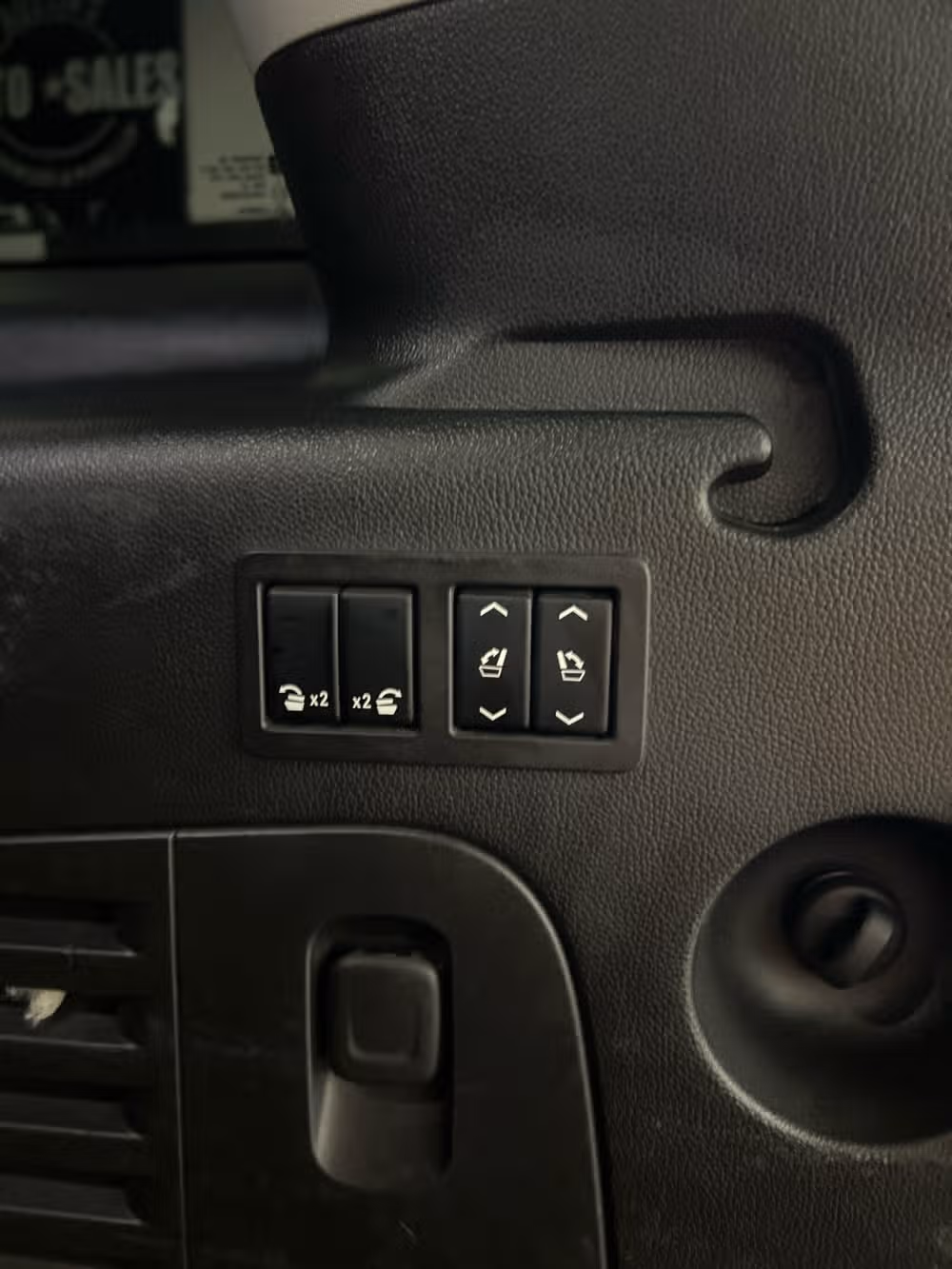 2017 GMC Yukon XL SLT Image 10