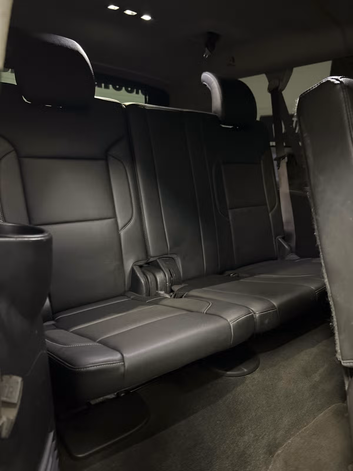 2017 GMC Yukon XL SLT Image 11