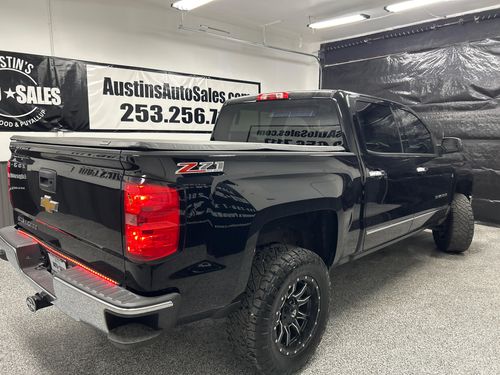 2014 Chevrolet Silverado 1500 LTZ Crew Cab Lower Image 3