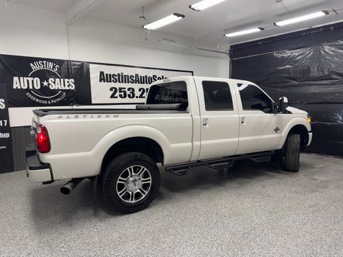 2013 Ford F-350 Super Duty Platinum Crew Cab Lower Image 3