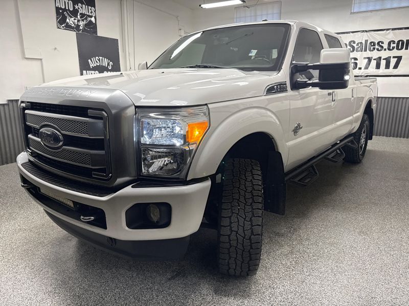 2013 Ford F-350 Super Duty Platinum Crew Cab Upper Image 2