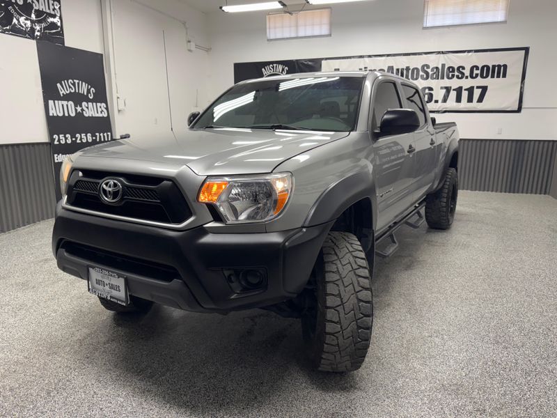 2014 Toyota Tacoma V6 photo 2