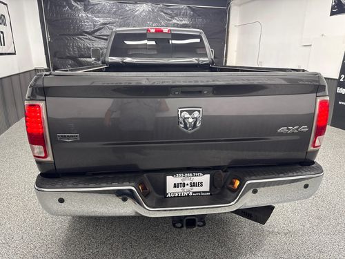2014 Ram 3500 Laramie Crew Cab Lower Image 2