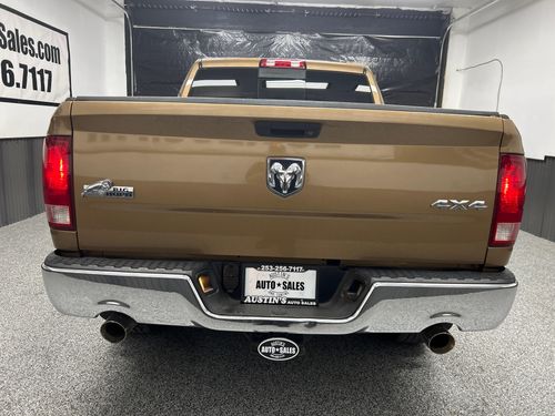 2012 Ram 1500 Big Horn Crew Cab Lower Image 2
