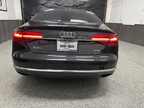 2015 Audi A8 L 3.0T quattro Lower Image 2