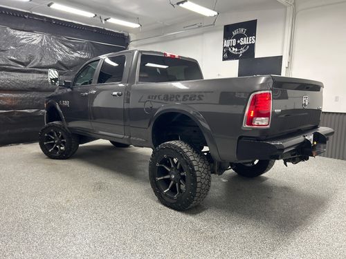 2014 Ram 2500 Laramie Crew Cab Lower Image 1