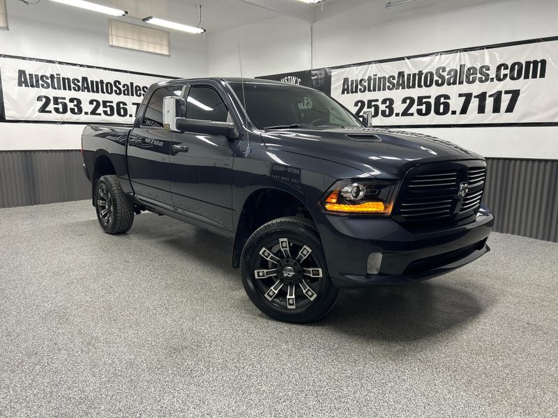 2013 Ram 1500 Sport Crew Cab Upper Image 1