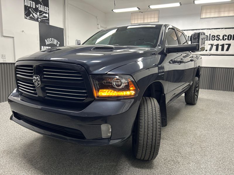 2013 Ram 1500 Sport Crew Cab Upper Image 2