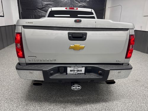 2012 Chevrolet Silverado 1500 LTZ Crew Cab Lower Image 2
