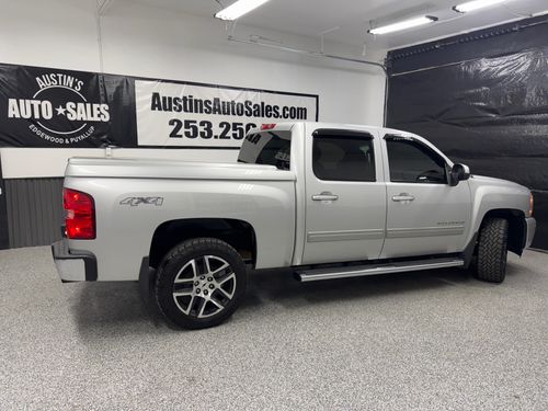 2012 Chevrolet Silverado 1500 LTZ Crew Cab Lower Image 3
