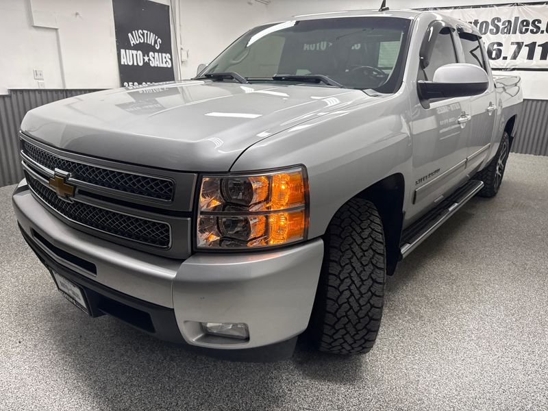 2012 Chevrolet Silverado 1500 LTZ Crew Cab Upper Image 2