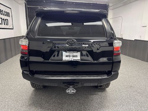 2016 Toyota 4Runner SR5 Lower Image 2