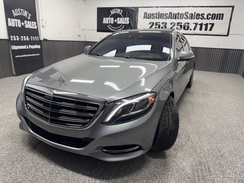 2016 Mercedes-Benz S-Class Mercedes-Maybach S 600 Upper Image 2