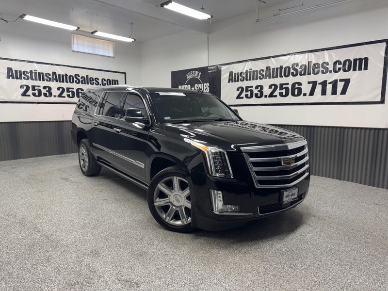 2018 Cadillac Escalade ESV Premium Luxury Upper Image 1