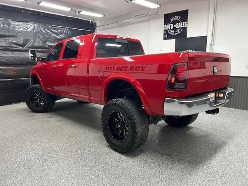 2018 Ram 2500 Laramie Mega Cab Lower Image 1