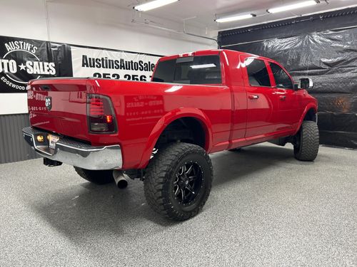2018 Ram 2500 Laramie Mega Cab Lower Image 3