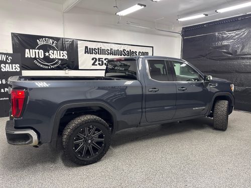 2022 GMC Sierra 1500 Limited SLE Double Cab Lower Image 3