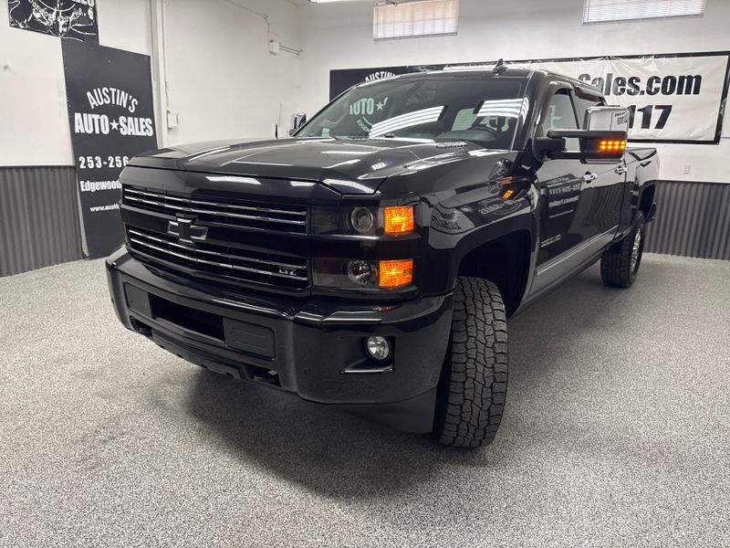 2016 Chevrolet Silverado 3500HD LTZ Crew Cab Upper Image 2