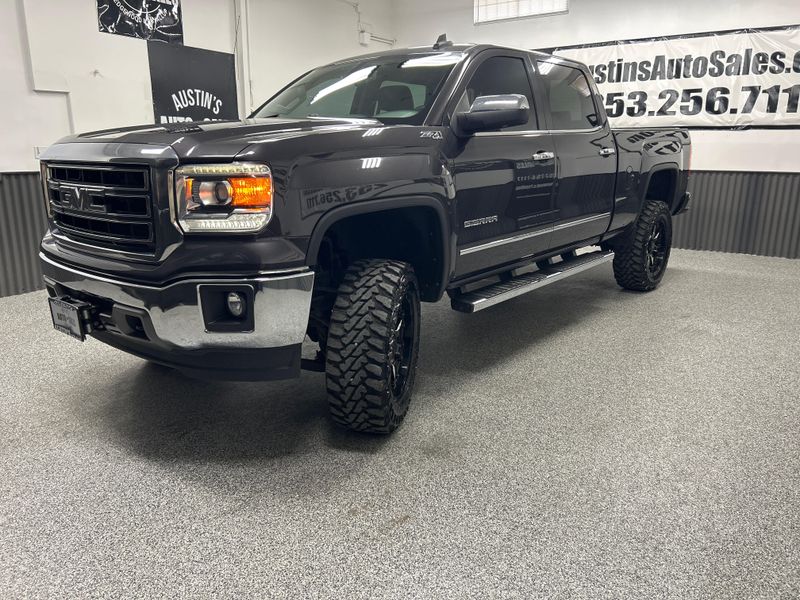 2015 GMC Sierra 1500 SLT Crew Cab Upper Image 2