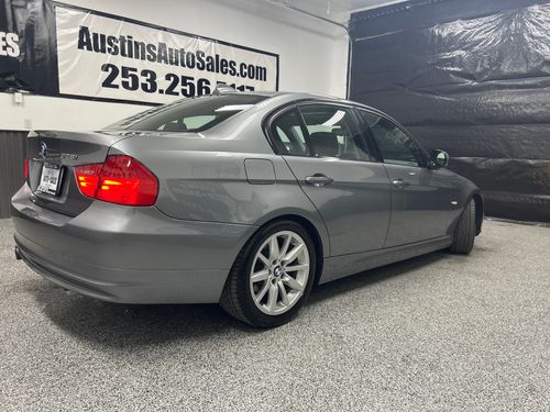 2009 BMW 3 Series 328i Lower Image 3