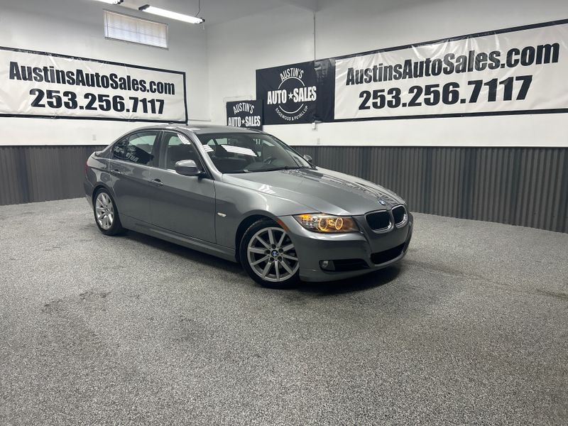 2009 BMW 3 Series 328i Upper Image 1