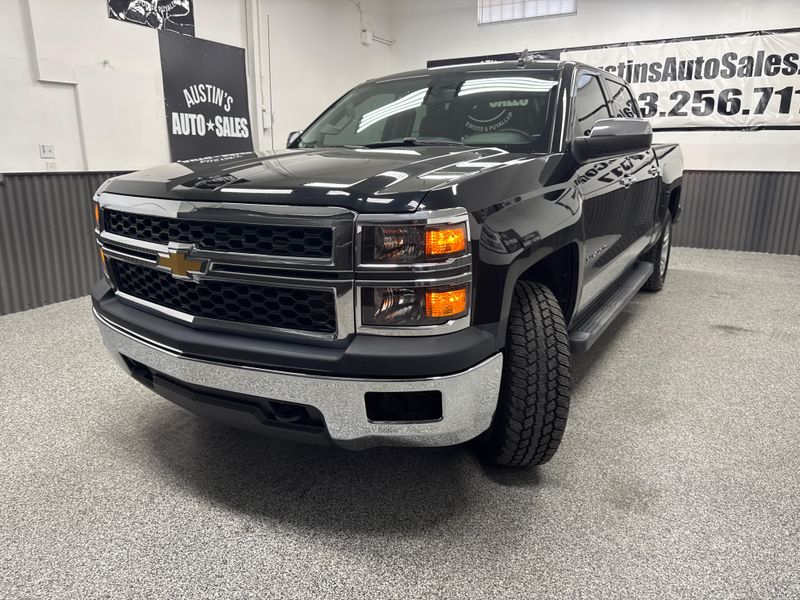2015 Chevrolet Silverado 1500 LS Crew Cab Upper Image 2