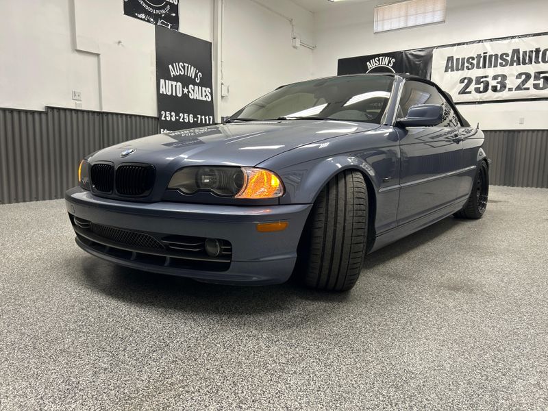 2001 BMW 3 Series 330Ci Upper Image 2