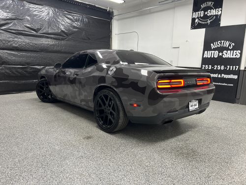 2016 Dodge Challenger SXT Lower Image 1