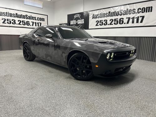 11052 - 2016 Dodge Challenger SXT
