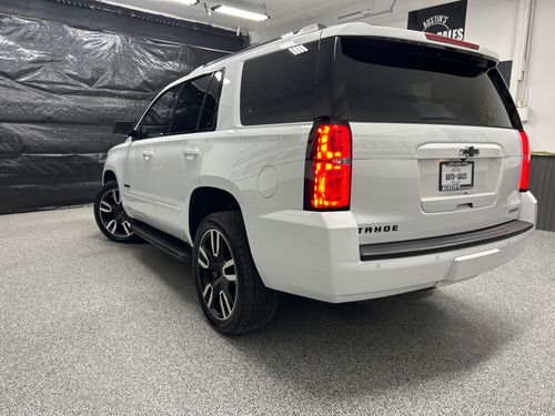 2018 Chevrolet Tahoe Premier Lower Image 1