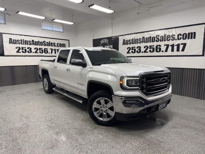 2018 GMC Sierra 1500 SLT Crew Cab Upper Image 1